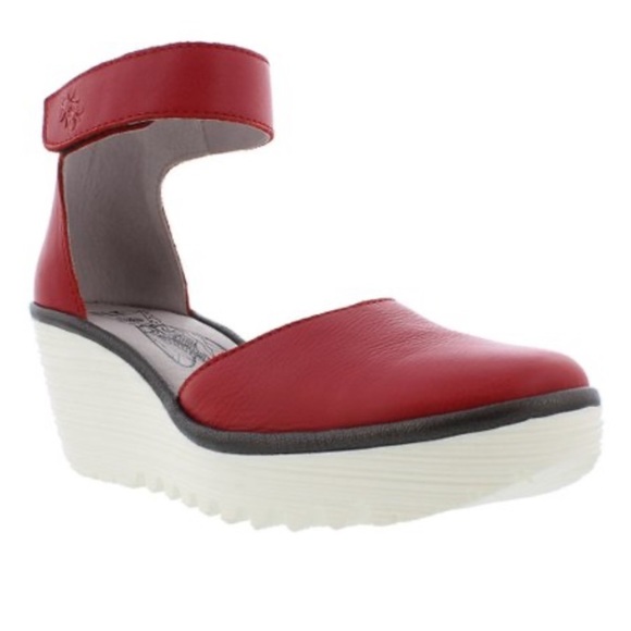 Fly London Wely Sandal